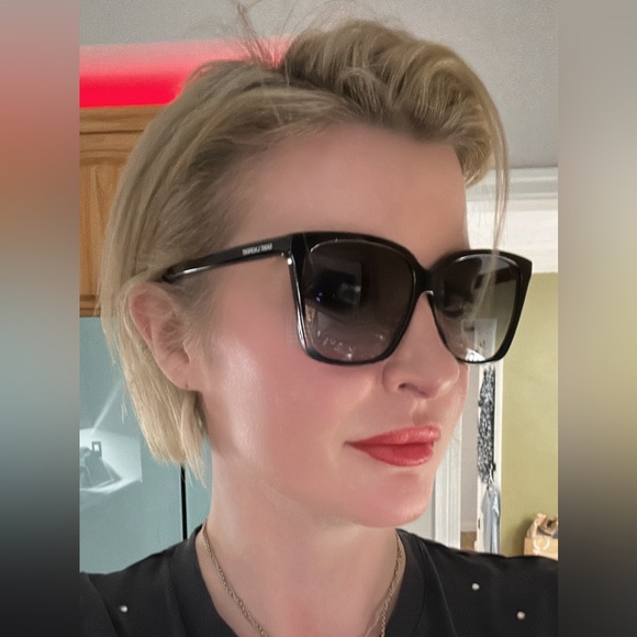 Meet your Posher, Erin - Picture 14 of 15